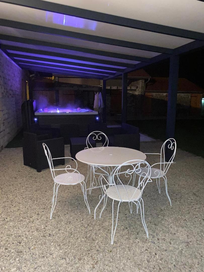 Auberge Du Pied Des Monts Grivy-Loisy Esterno foto
